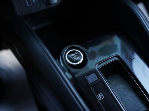 Used 2022 Nissan Kicks S FWD image 26