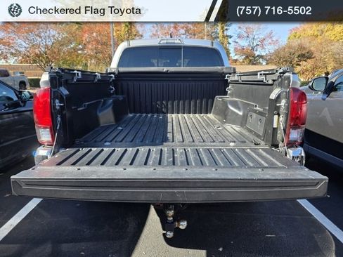 Used 2022 Toyota Tacoma SR5 image 7