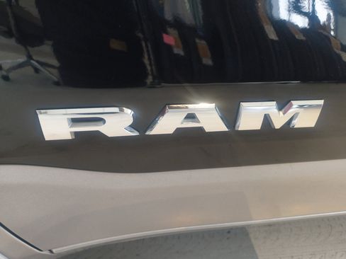 Used 2020 RAM 1500 Laramie image 26