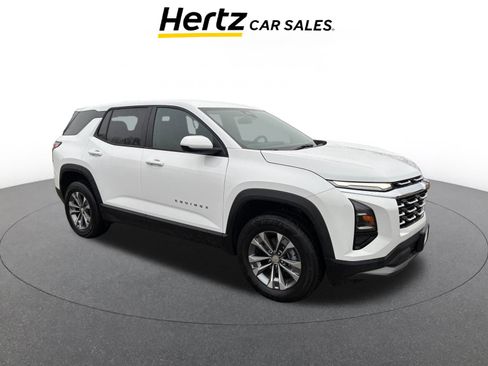 Used 2025 Chevrolet Equinox LT image 1