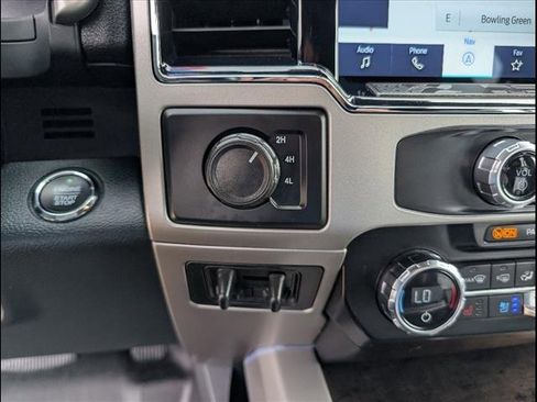 Used 2022 Ford F250 Lariat w/ Lariat Ultimate Package image 13