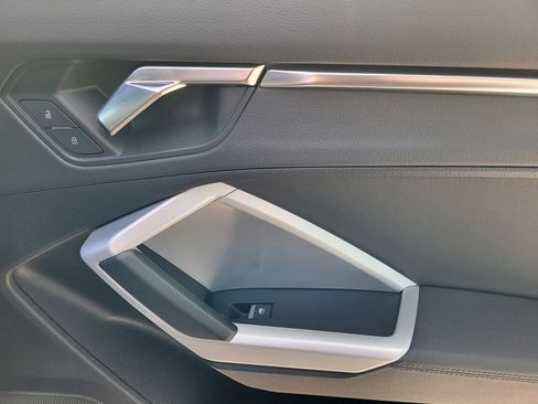 Certified 2023 Audi Q3 2.0T Premium w/ Convenience Package image 13