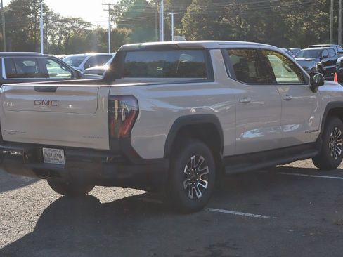 New 2026 GMC Sierra EV Elevation image 7
