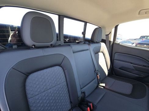 Used 2022 Chevrolet Colorado Z71 image 15