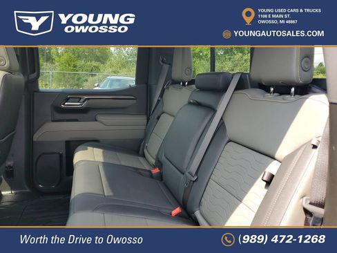 Used 2025 Chevrolet Silverado 1500 ZR2 w/ Technology Package AWD/4WD image 30