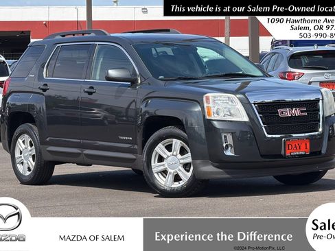 Used 2014 GMC Terrain SLE FWD image 1
