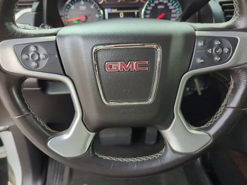 Certified 2018 GMC Yukon SLE w/ Convenience Package image 5