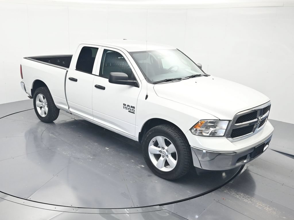 Used 2024 RAM 1500 Classic SLT AWD/4WD image 30