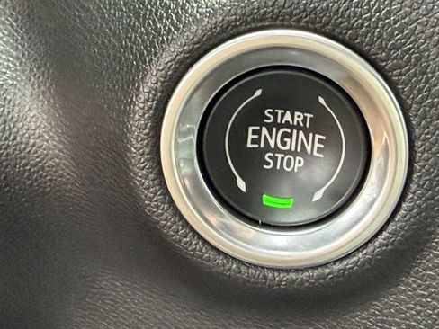 Used 2023 GMC Sierra 2500 SLT AWD/4WD image 30