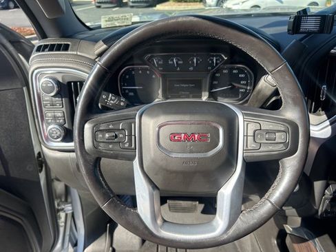 Used 2022 GMC Sierra 2500 SLT w/ SLT Convenience Package image 19