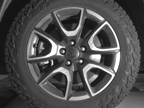 Used 2025 Jeep Compass Trailhawk AWD/4WD image 12
