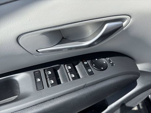 Certified 2025 Hyundai Tucson SEL AWD/4WD image 13