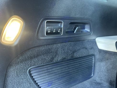 Used 2023 Mercedes-Benz GLS 63 AMG 4MATIC image 48