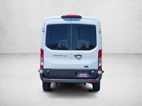 Used 2018 Ford Transit 250 148 Medium Roof RWD image 7