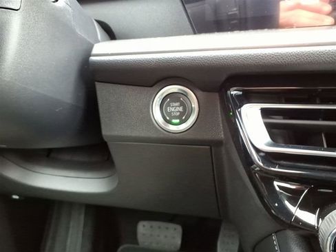 New 2026 Chevrolet Traverse LT w/ Driver Confidence Package image 17