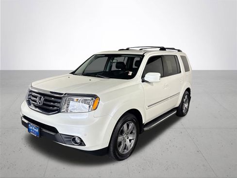 Used 2014 Honda Pilot Touring image 2