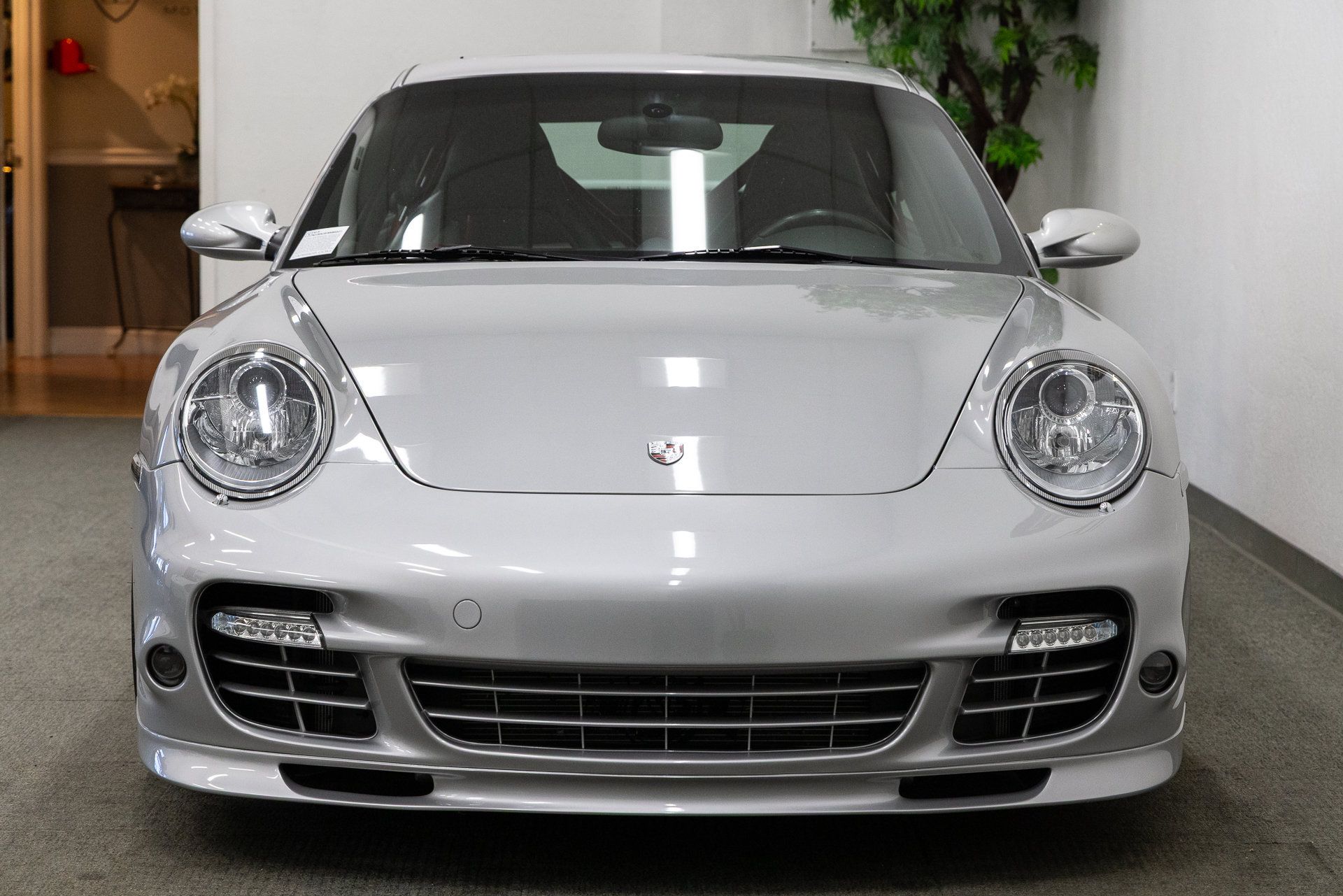 Used 2008 Porsche 911 Turbo AWD/4WD image 10