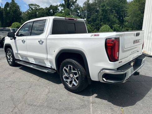 Used 2025 GMC Sierra 1500 SLT w/ SLT Premium Plus Package AWD/4WD image 8