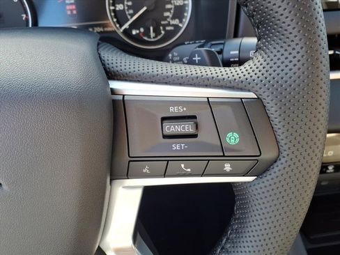 New 2025 Mitsubishi Outlander SE image 20