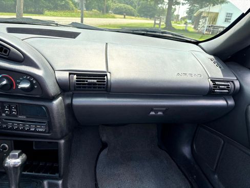 Used 1995 Chevrolet Camaro Z28 image 22
