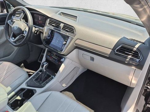 Used 2022 Volkswagen Tiguan SE R-Line FWD image 22