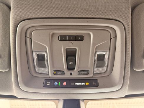 Used 2021 GMC Sierra 1500 Elevation w/ Preferred Package image 49