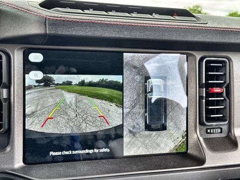 Certified 2026 Ford Bronco Raptor AWD/4WD image 17