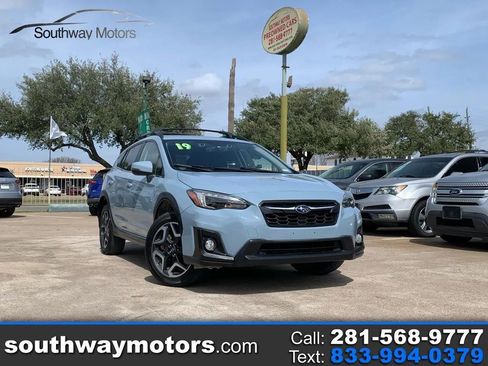 Used 2019 Subaru Crosstrek 2.0i Limited w/ Moonroof Package AWD/4WD image 1