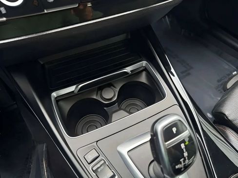 Used 2020 BMW 230i xDrive Convertible w/ Premium Package image 31