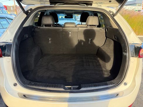 Used 2018 MAZDA CX-5 Touring w/ Preferred Equipment Package image 15