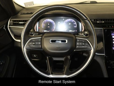 Used 2021 Jeep Grand Cherokee L Laredo AWD/4WD image 7