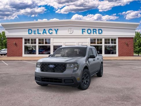 New 2026 Ford Maverick XLT w/ XLT Luxury Package AWD/4WD image 2