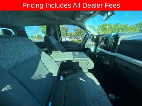 Used 2023 Ford F250 XLT w/ XLT Premium Package AWD/4WD image 5