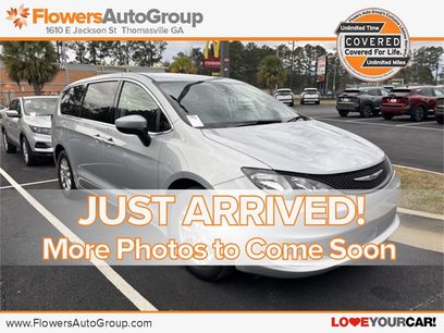 Used 2023 Chrysler Voyager LX