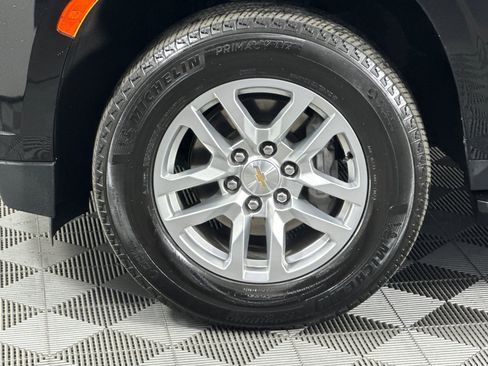 Used 2024 Chevrolet Tahoe LT image 25