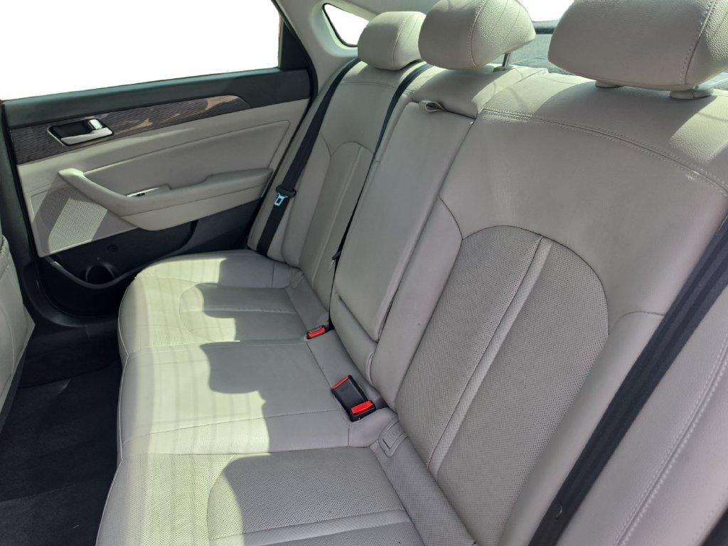 Used 2018 Hyundai Sonata Limited FWD image 13