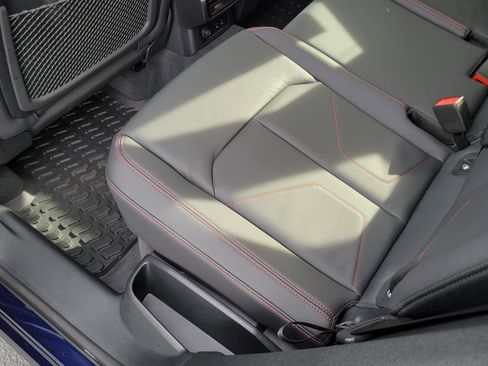 Used 2025 Audi Q3 2.0T Premium Plus w/ Premium Plus Package image 36