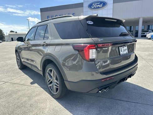 New 2026 Ford Explorer ST AWD/4WD image 5