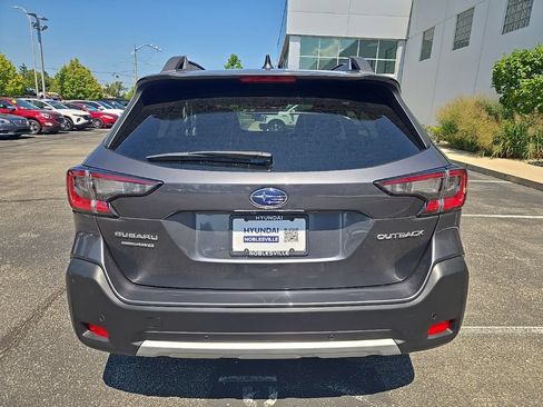 Used 2024 Subaru Outback Limited AWD/4WD image 7