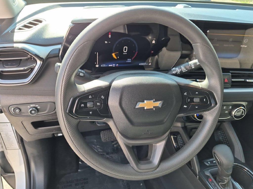 Used 2025 Chevrolet TrailBlazer LT AWD/4WD image 21