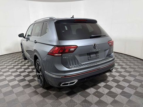 Used 2022 Volkswagen Tiguan SEL R-Line image 5