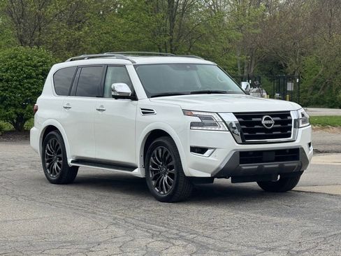 Used 2024 Nissan Armada Platinum w/ Captain's Chairs Package image 1