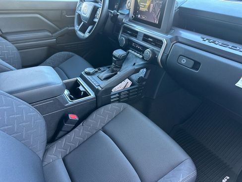 New 2026 Toyota Tacoma SR5 AWD/4WD image 14