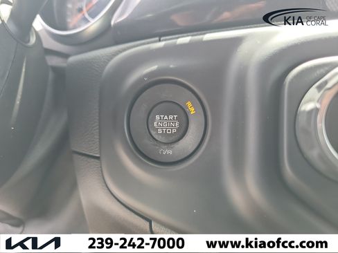 Used 2021 Jeep Wrangler Unlimited Sport AWD/4WD image 30
