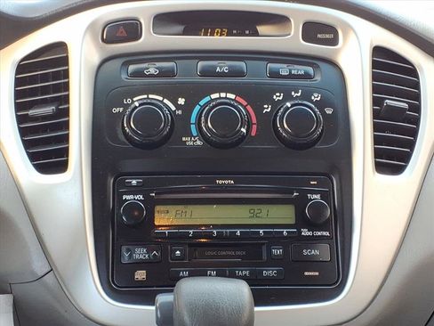 Used 2005 Toyota Highlander 2WD image 6