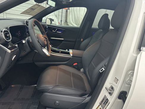 New 2026 Mercedes-Benz GLC 300 image 18