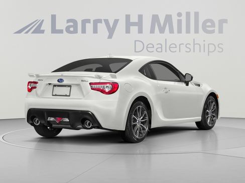 Used 2017 Subaru BRZ Limited w/ Performance Package RWD image 2