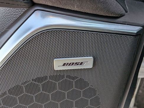 Used 2020 Cadillac Escalade Platinum image 15