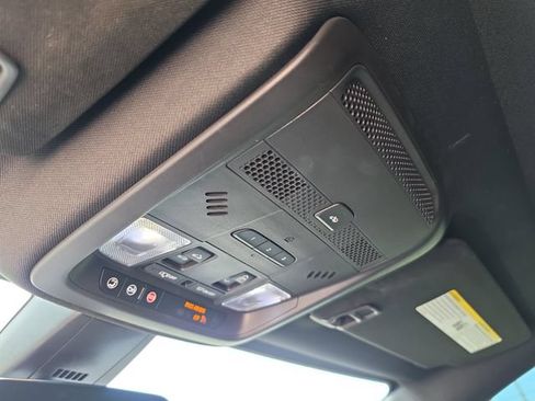 Used 2021 Cadillac XT5 Premium Luxury FWD image 29