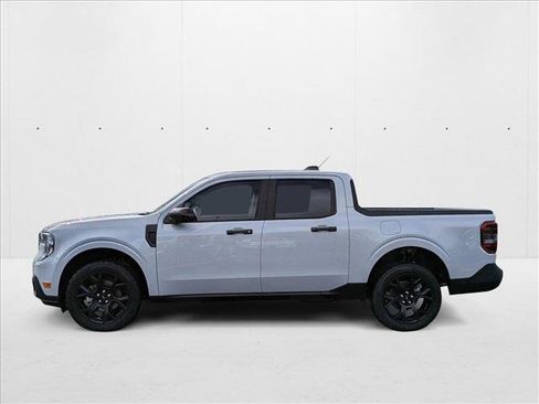 New 2025 Ford Maverick XLT w/ XLT Luxury Package image 9